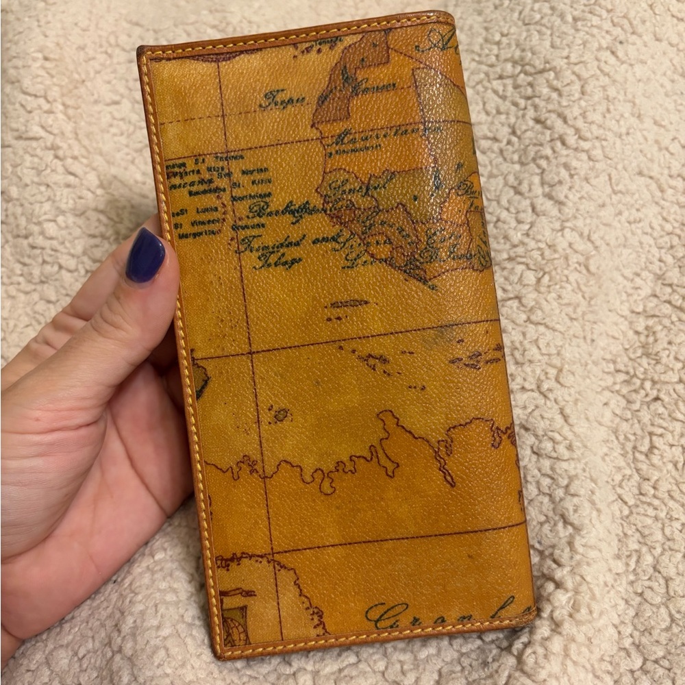 Alviero Martini Italian Leather Wallet - Picture 4 of 11
